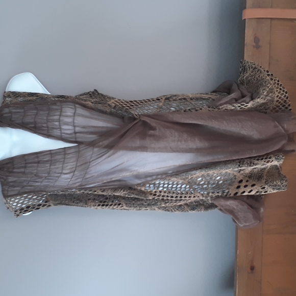 Sheer brown crochet vest Large - Picture 8 of 8